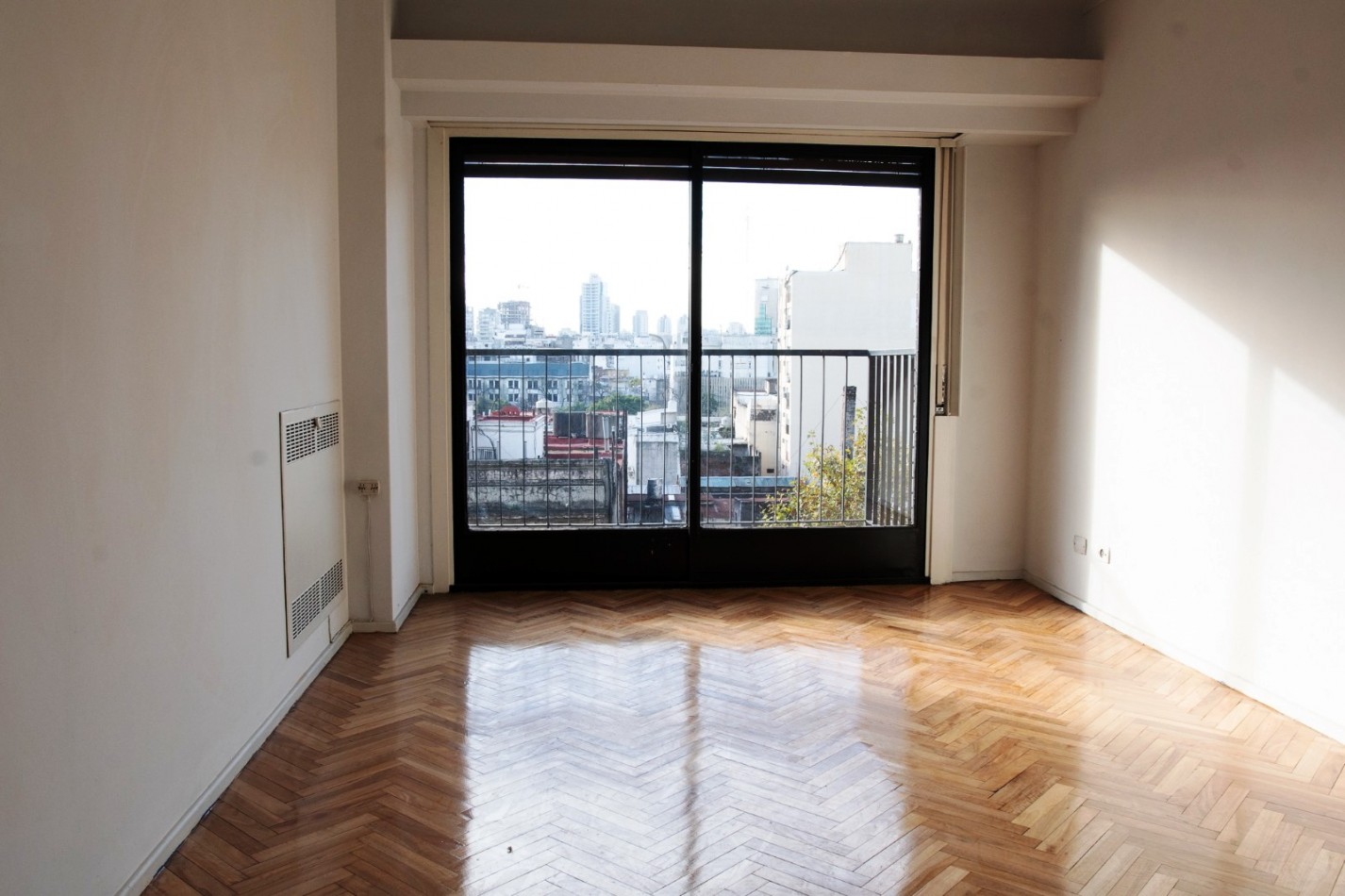 VENTA DEPARTAMENTO  3 AMB  ALMAGRO