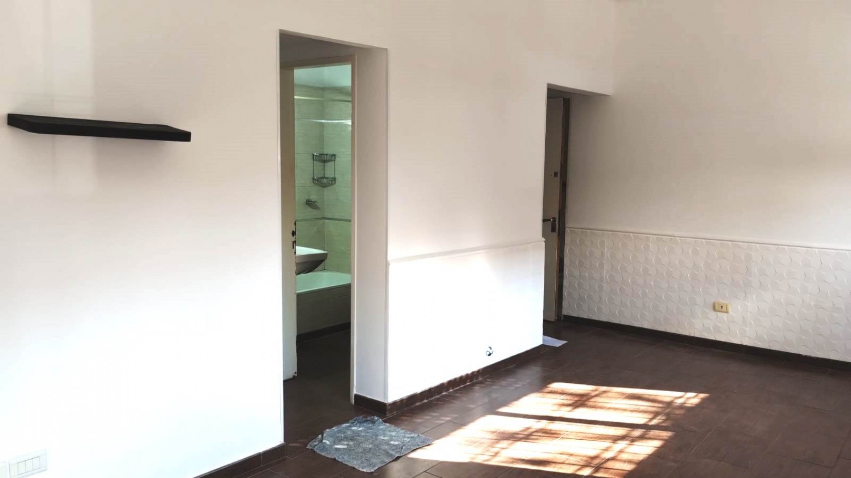Departamento de 2 amb Planta Baja al Frente con Patio