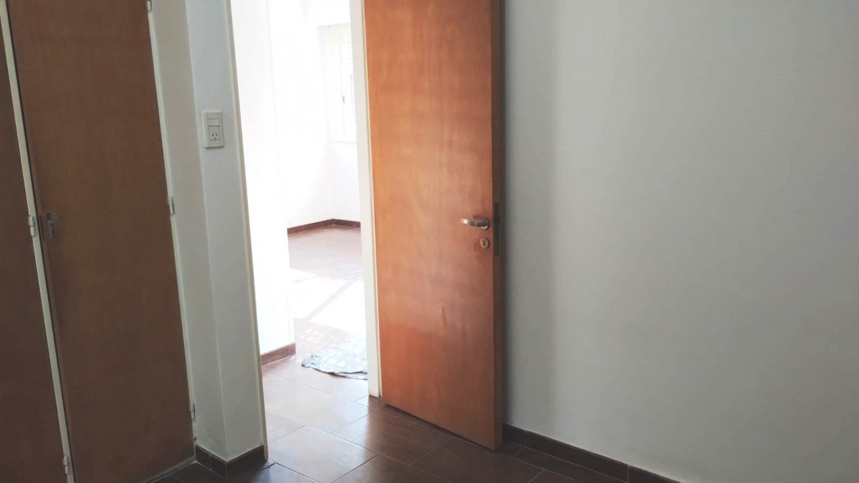 Departamento de 2 amb Planta Baja al Frente con Patio