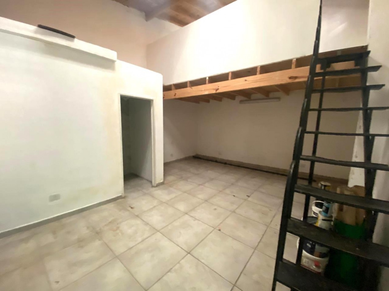 LOCAL COMERCIAL CON DEPOSITO