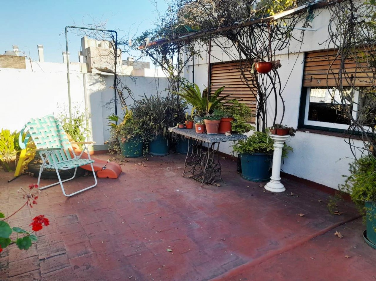 CASA CON DOS  PHS  EN BLOCK