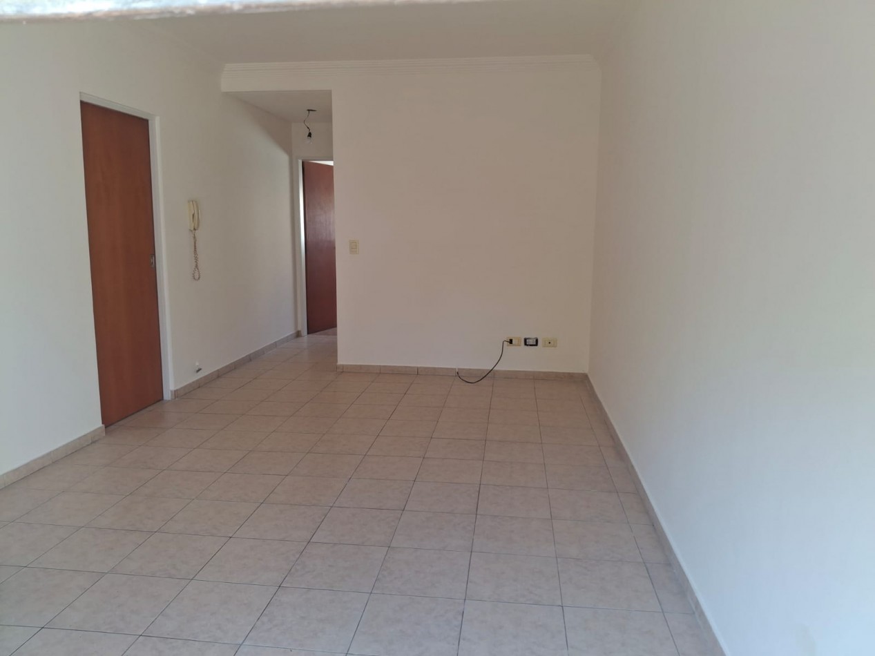 ALQUILER  PH  2AMB VILLA REAL 