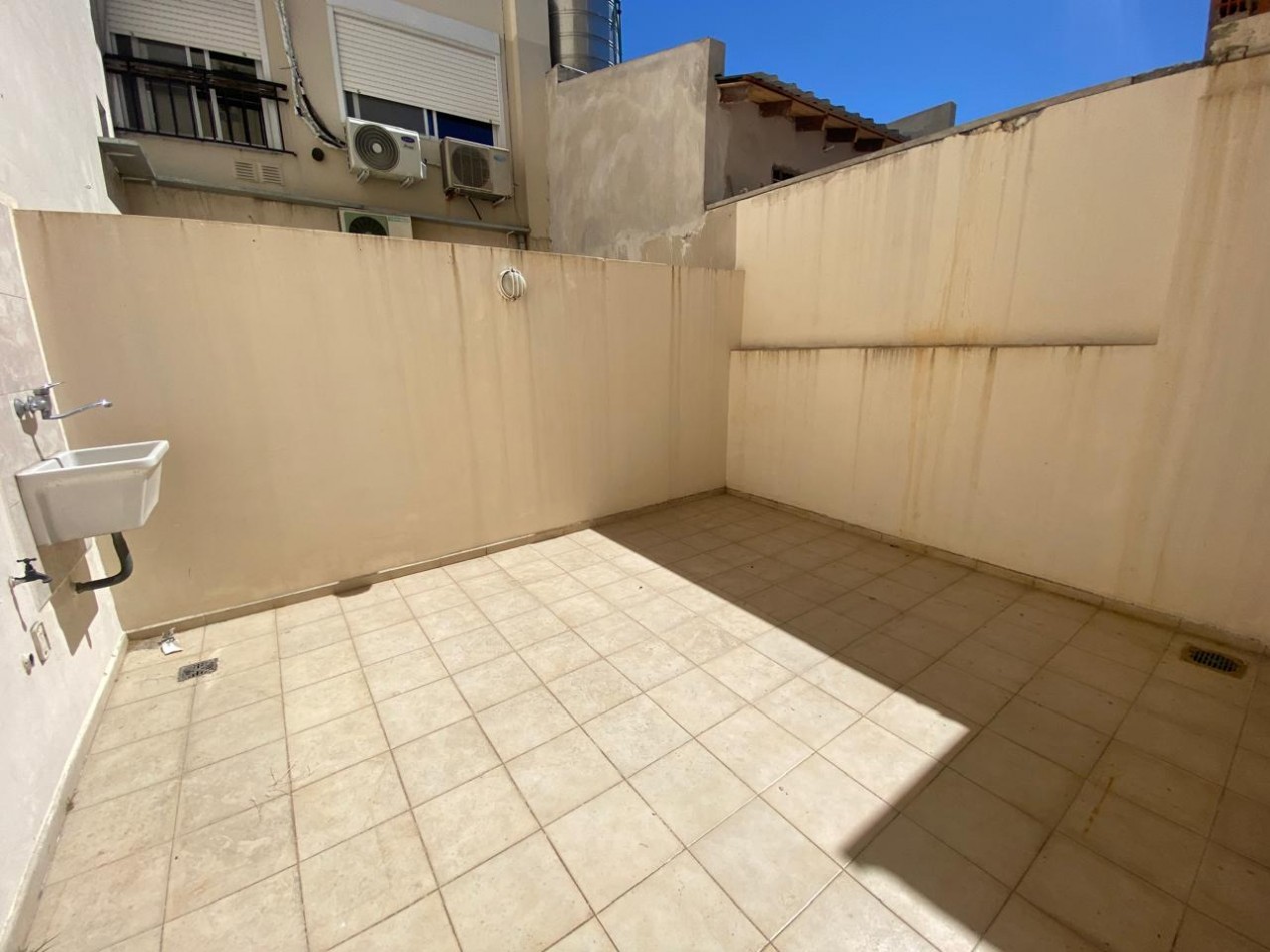 DEPARTAMENTO 2AMB  MONTE CASTRO