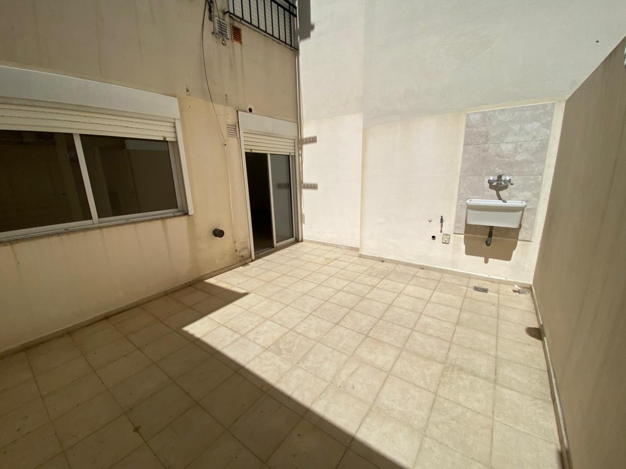 DEPARTAMENTO 2AMB  MONTE CASTRO