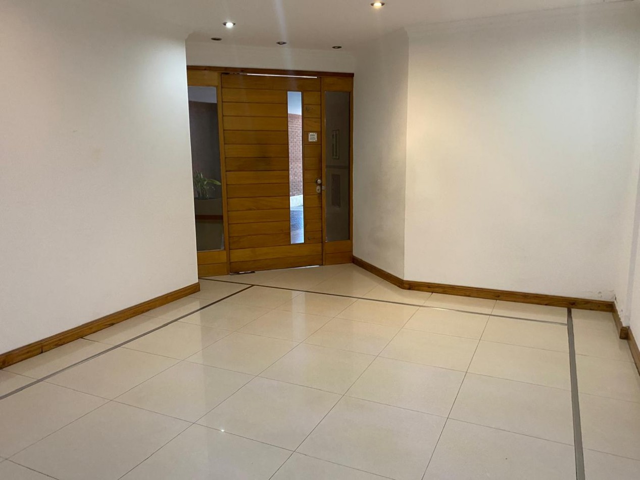 DEPARTAMENTO 2AMB  MONTE CASTRO