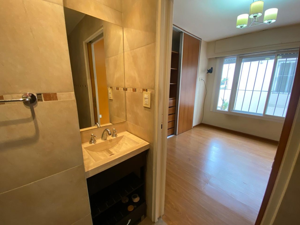 Casa 3 Amb  Villa Devoto "RESERVADA"