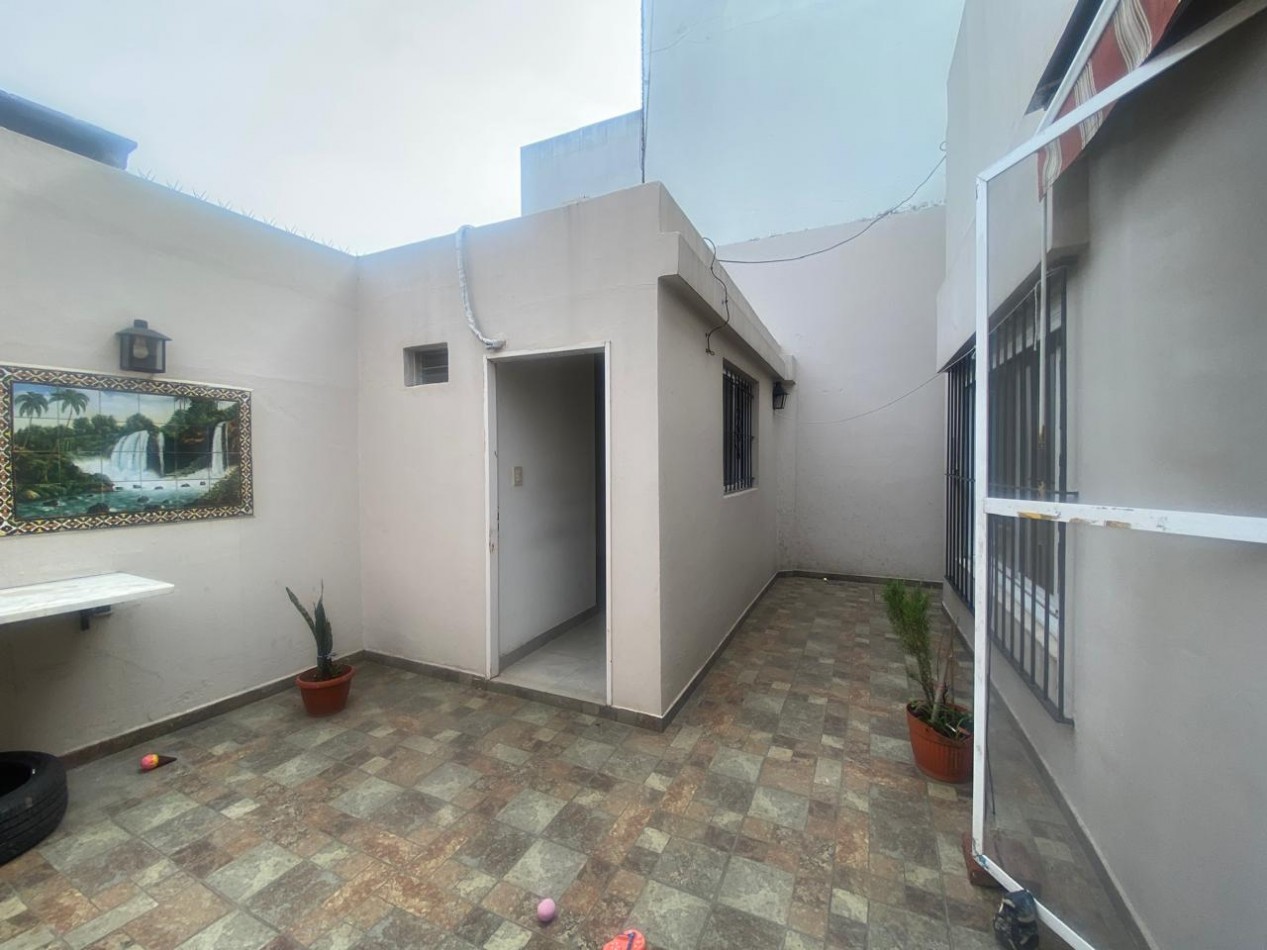 Casa 3 Amb  Villa Devoto "RESERVADA"