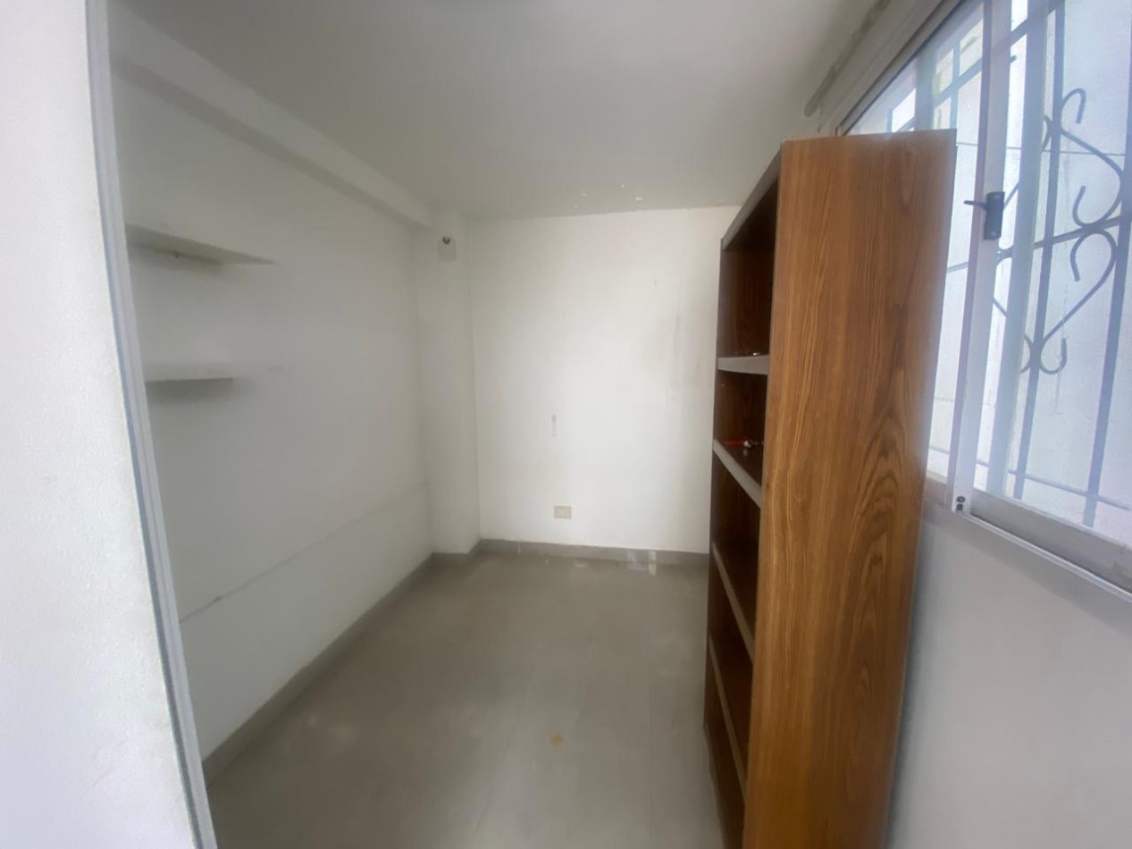 Casa 3 Amb  Villa Devoto "RESERVADA"