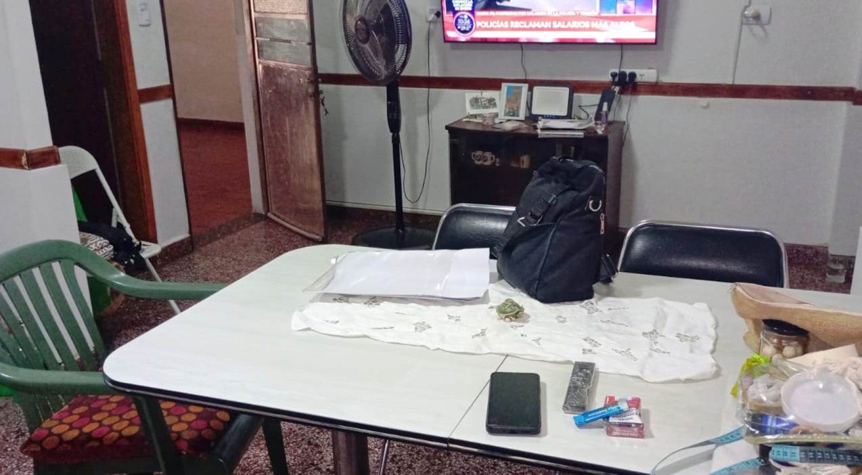 CASA 5 AMB MONTE CASTRO