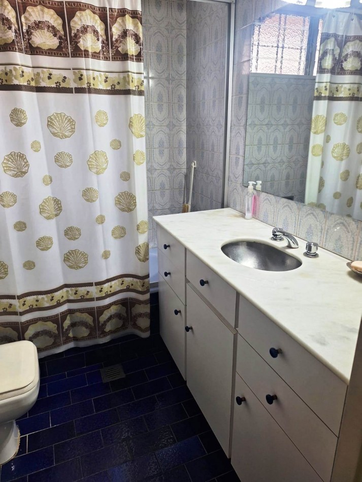 CASA EN VENTA 4 AMBIENTES VILLA DEVOTO