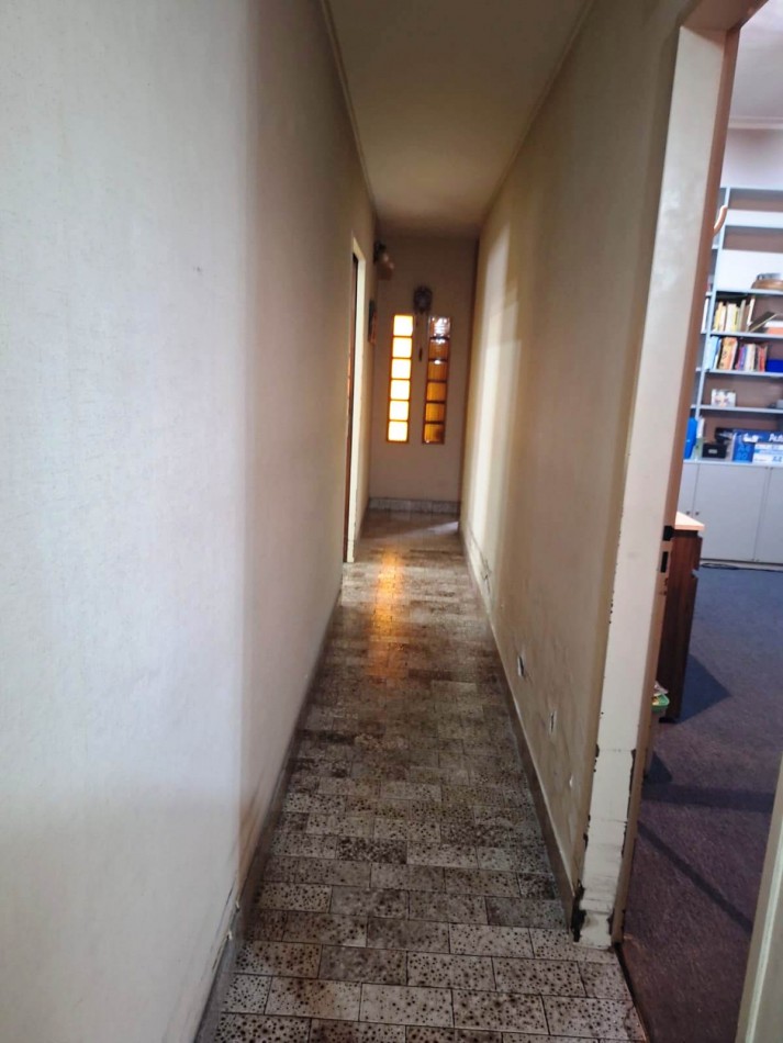 CASA EN VENTA 4 AMBIENTES VILLA DEVOTO