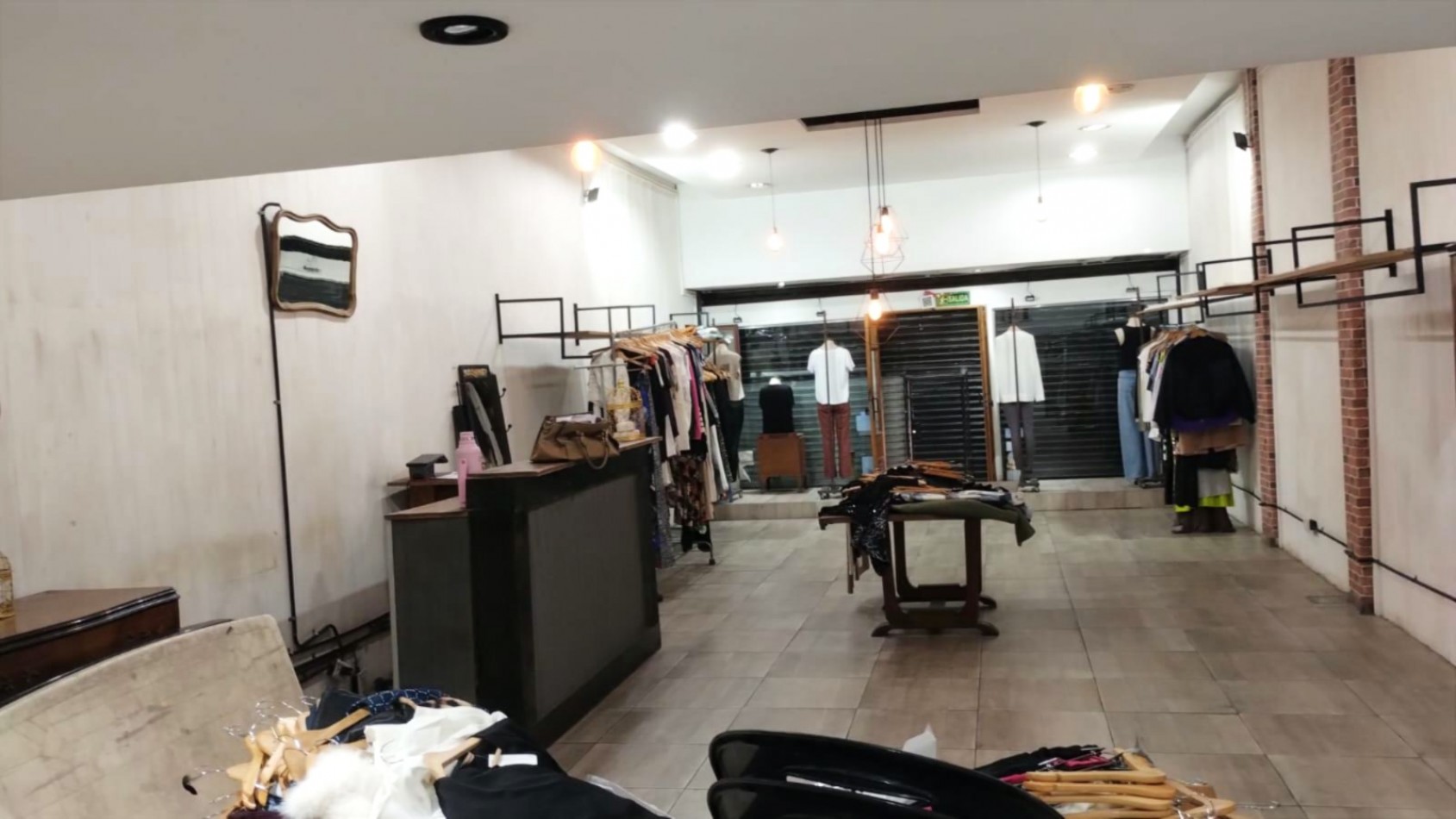 LOCAL COMERCIAL EN ALQUILER VILLA REAL 