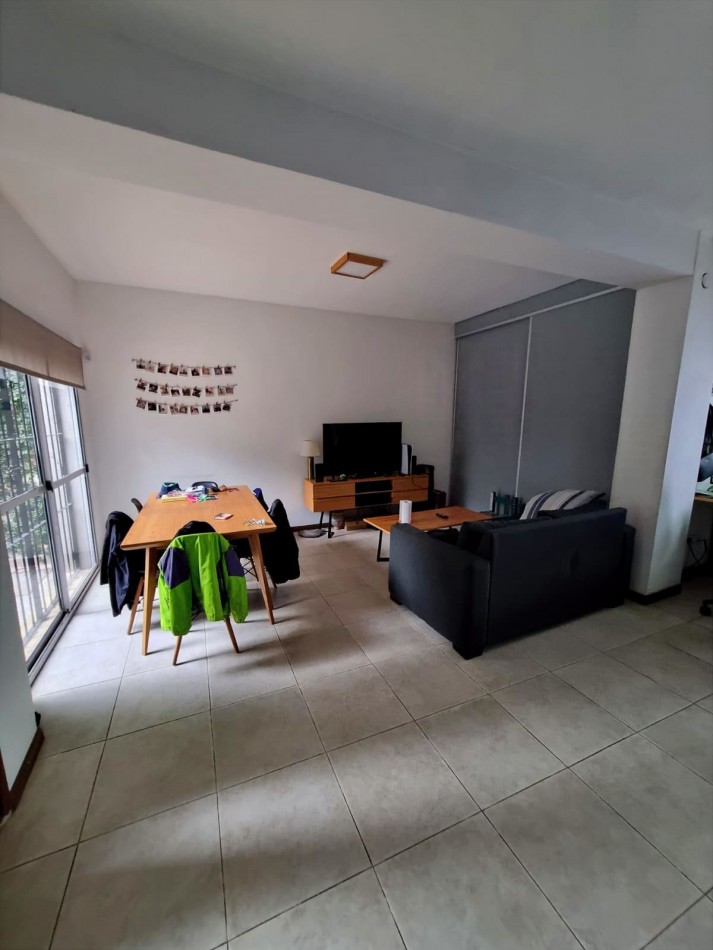 CASA 3 AMBIENTES CON LOCAL VILLA DEVOTO