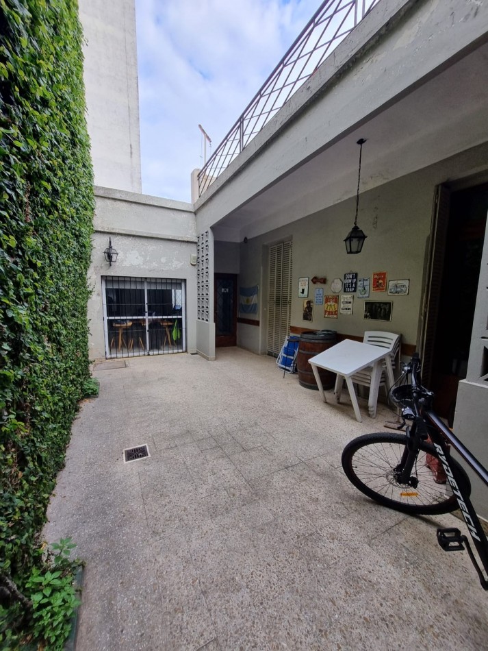 CASA 3 AMBIENTES CON LOCAL VILLA DEVOTO