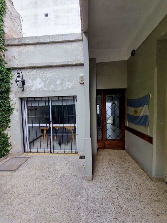 CASA 3 AMBIENTES CON LOCAL VILLA DEVOTO