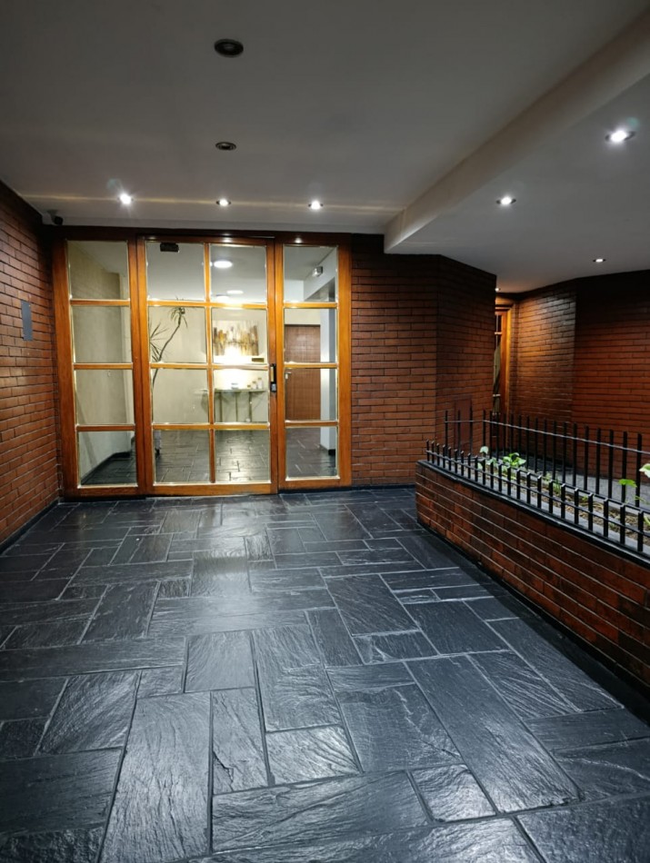 DEPARTAMENTO 2 AMBIENTES EN VENTA FLORES 