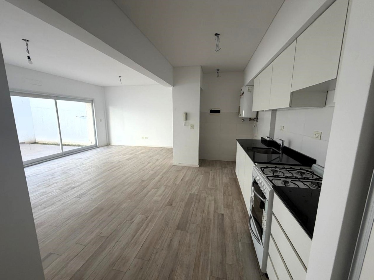DEPARTAMENTO 2 AMBIENTES A ESTRENAR EN VENTA MONTE CASTRO