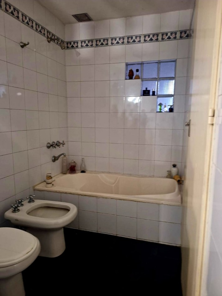 CASA 6 AMBIENTES EN VENTA VILLA DEVOTO