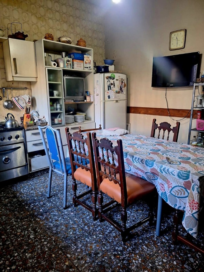 CASA 6 AMBIENTES EN VENTA VILLA DEVOTO