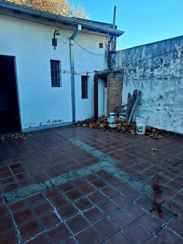 CASA 6 AMBIENTES EN VENTA VILLA DEVOTO
