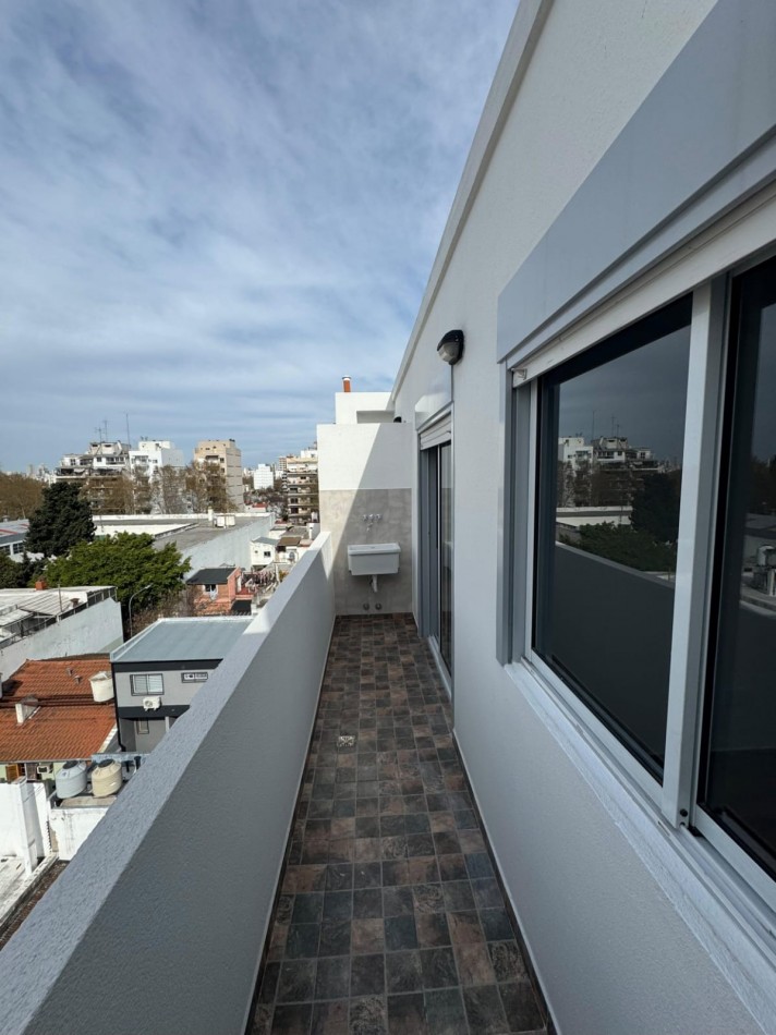 DEPARTAMENTO 3 AMBIENTES CON BALCON TERRAZA A ESTRENAR VILLA DEL PARQUE (RESERVADO)