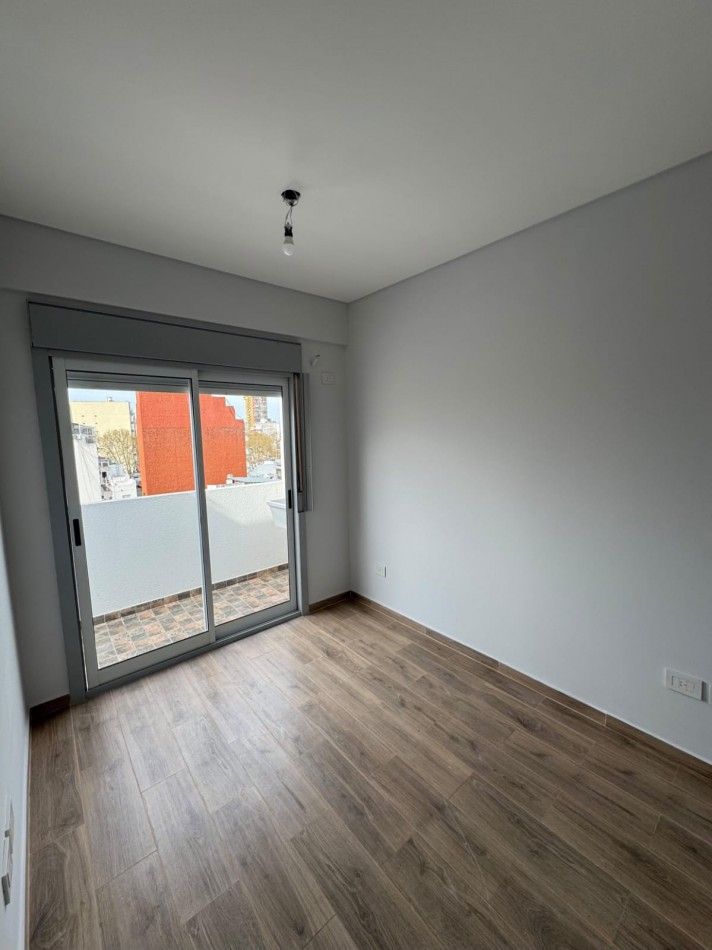 DEPARTAMENTO 3 AMBIENTES CON BALCON TERRAZA A ESTRENAR VILLA DEL PARQUE (RESERVADO)
