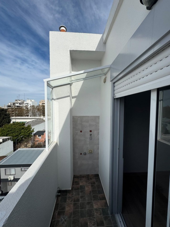 DEPARTAMENTO 2 AMBIENTES CON BALCON TERRAZA A ESTRENAR VILLA DEL PARQUE