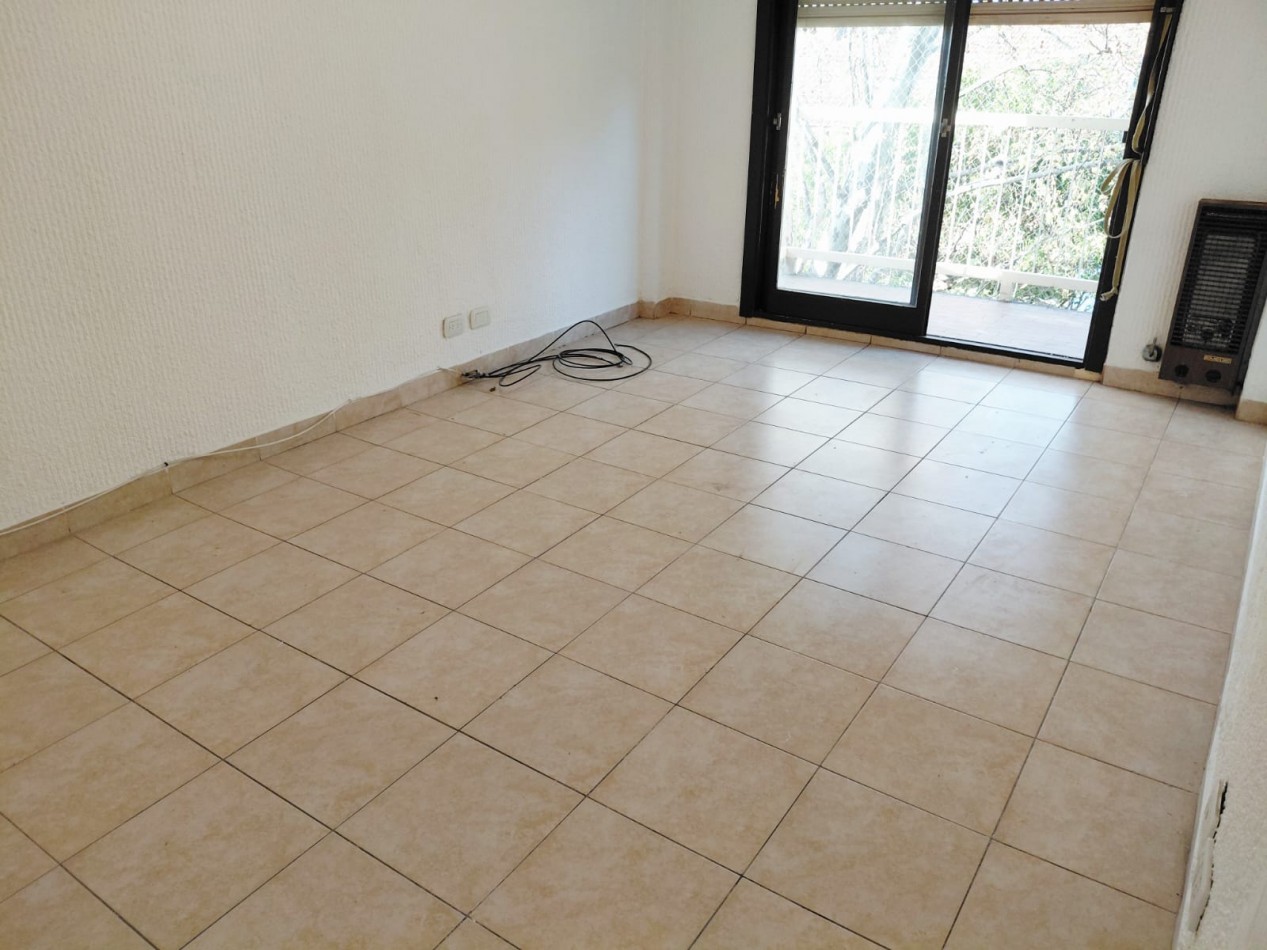 DEPARTAMENTO 2 AMBIENTES EN ALQUILER MONTE CASTRO