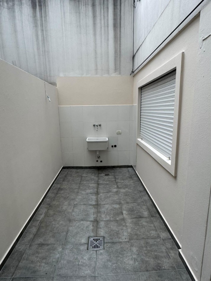 PH 2 AMBIENTES CON PATIO EN ALQUILER VILLA REAL