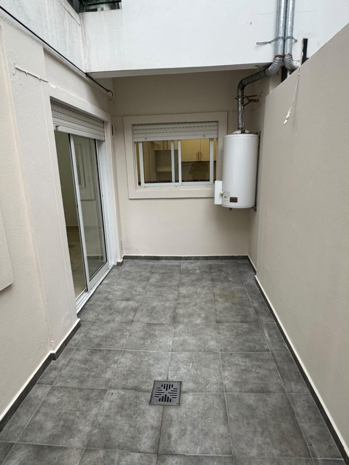 PH 2 AMBIENTES CON PATIO EN ALQUILER VILLA REAL