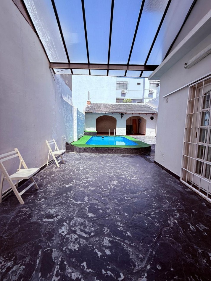 CASA 5 AMB CON DEPENDENCIA Y GARAGE  VILLA DEVOTO