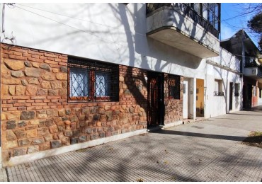 PH de 2amb al frente con patio